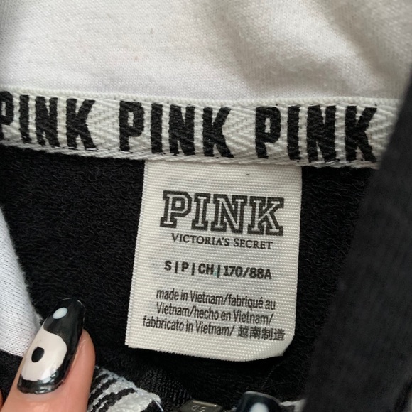 Black and white PINK zip up - Picture 3 of 3